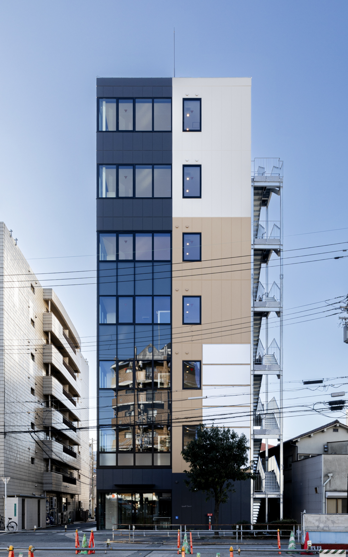 Ｌｅａｆ　Ｃｏｕｒｔ | 事業・商業施設